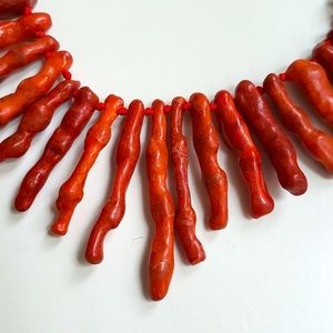 VTG chunky Coral natural branch statement necklace, dark red